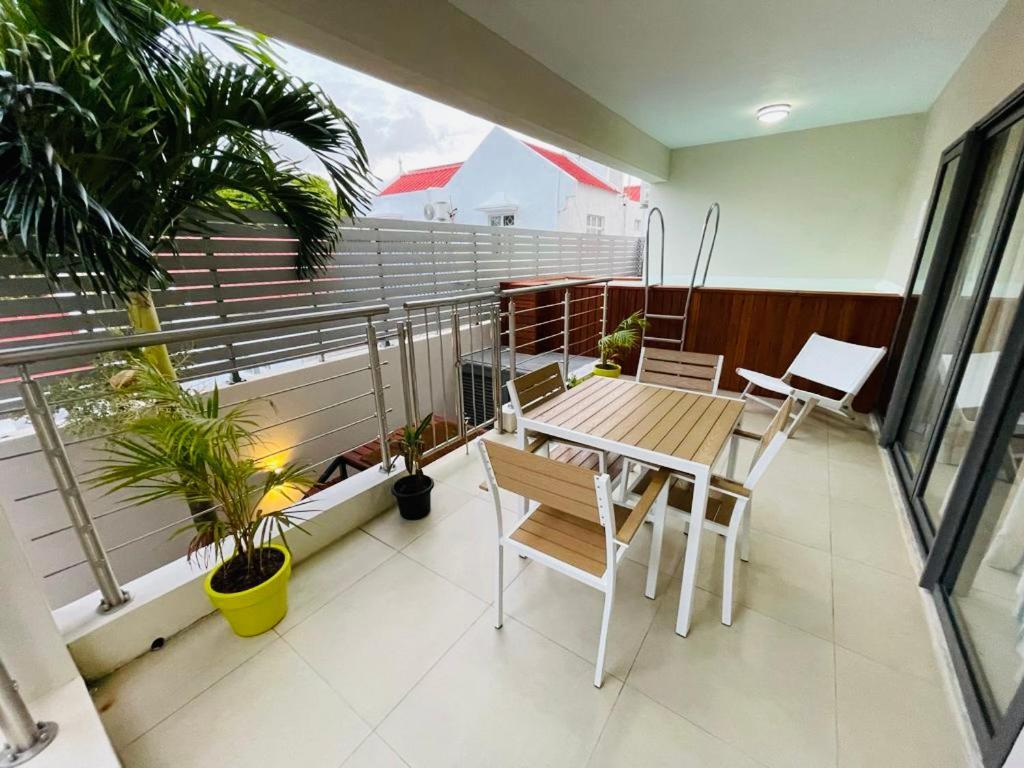 Beachcove Apartment 2 Перейбер Экстерьер фото